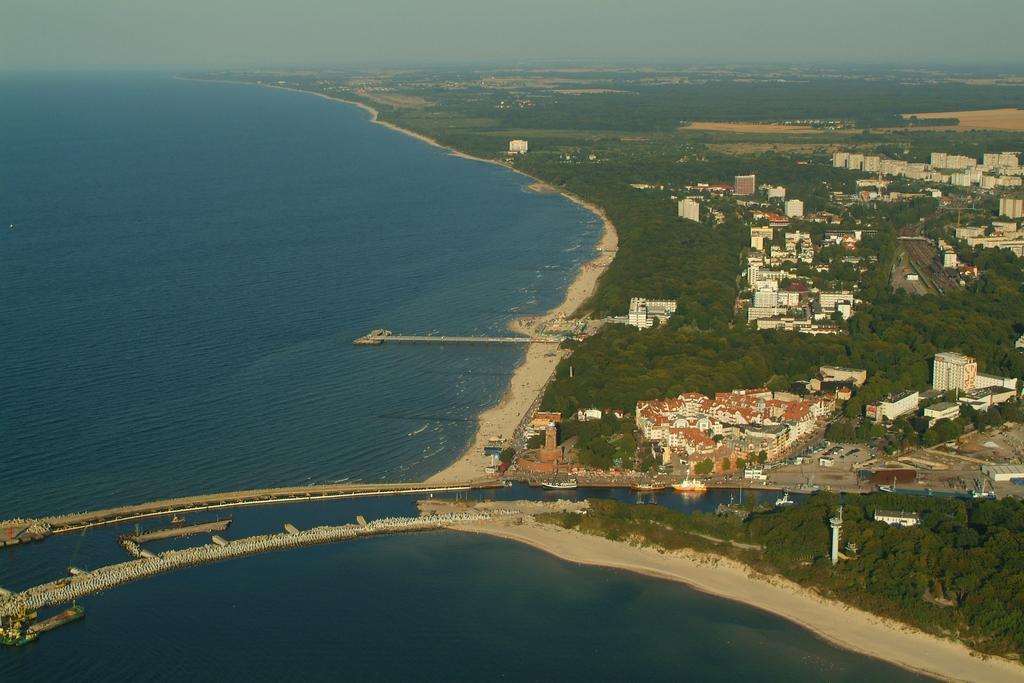 Apt Nadmorskie - Spacerowy Колобжег Экстерьер фото