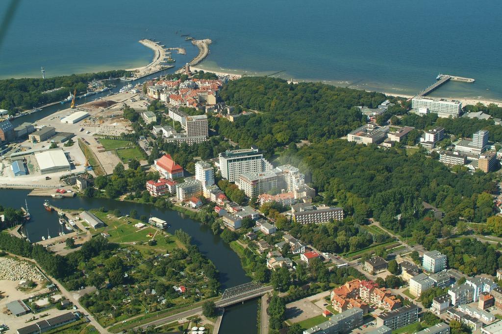 Apt Nadmorskie - Spacerowy Колобжег Экстерьер фото